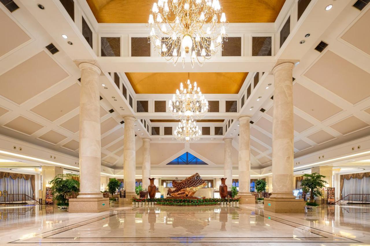 Your World International Conference Centre Иу Экстерьер фото